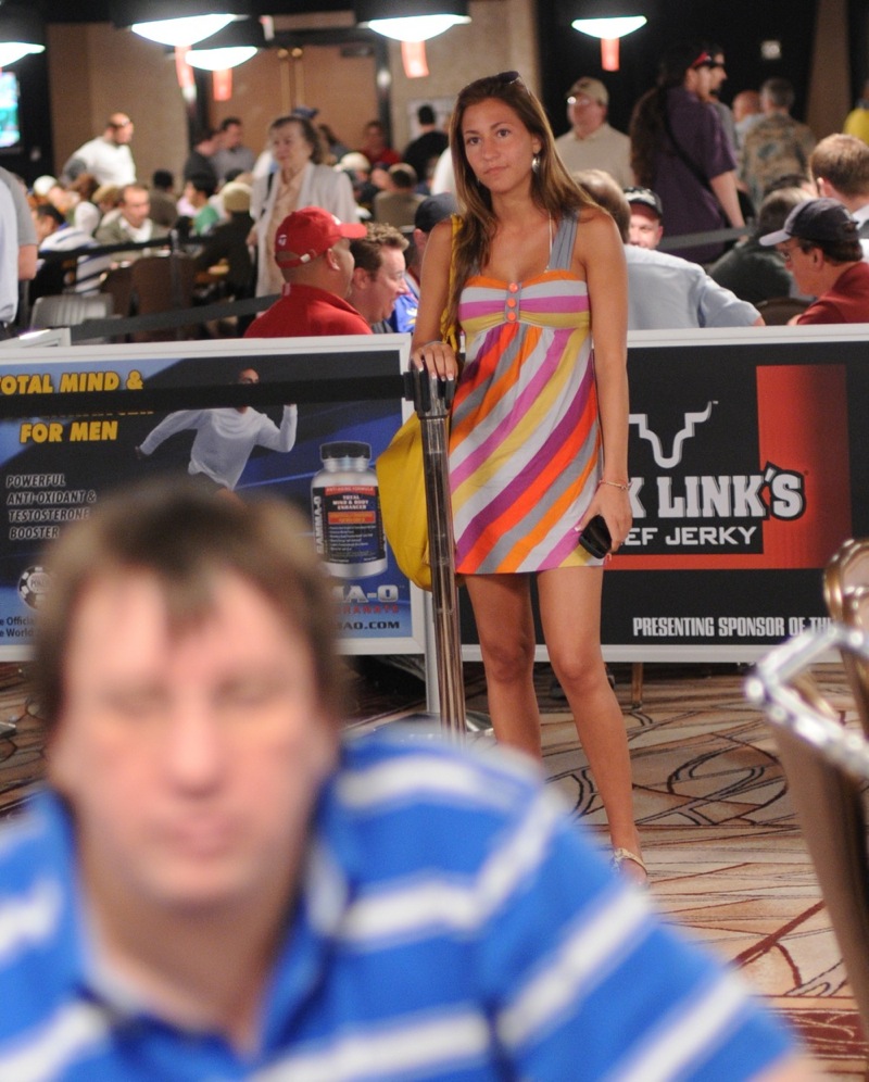 2009 WSOP Girl on the Rail