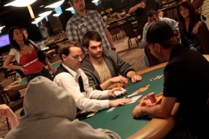 tho-girl-2009-wsop-2