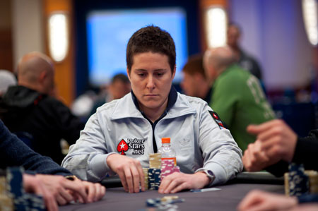 NAPT Mohegan Sun 2011_5K Main Event_Day 1